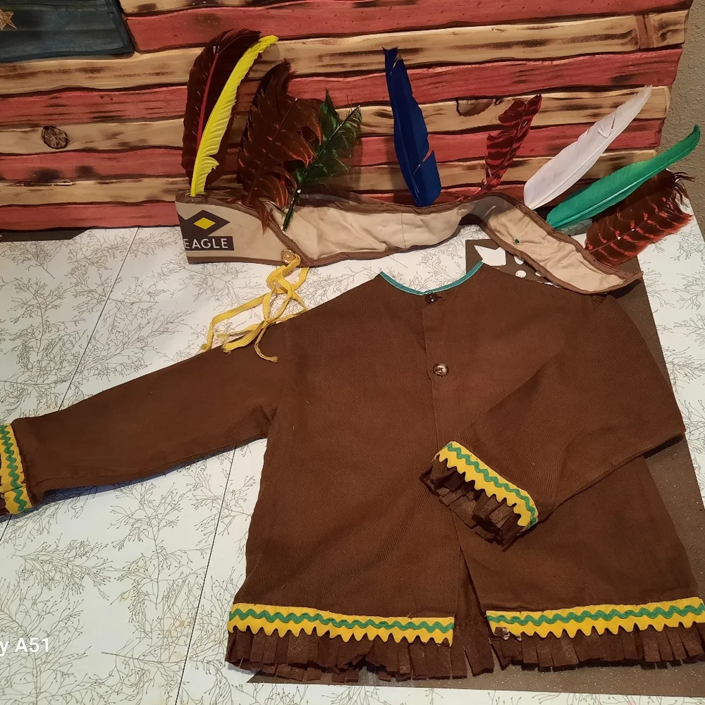 Vtg 50s child S Indian fringed shirt & headdress Cosplay